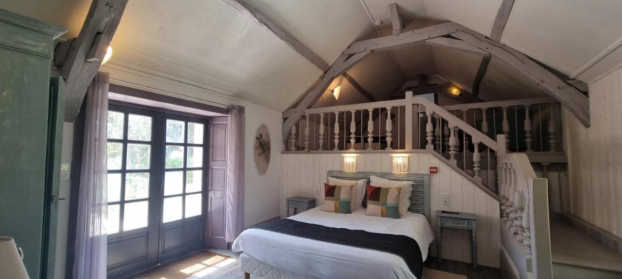 Domaine De La Courbe Hotel & Spa 勒吕德 外观 照片
